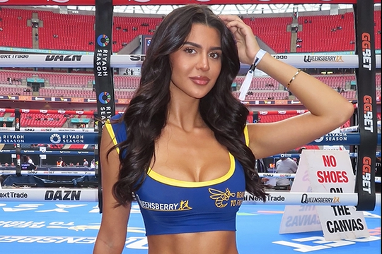 Patricia Elena a furat toate privirile la meciul dintre Oleksandr Usyk și Daniel Dubois. Foto: Instagram