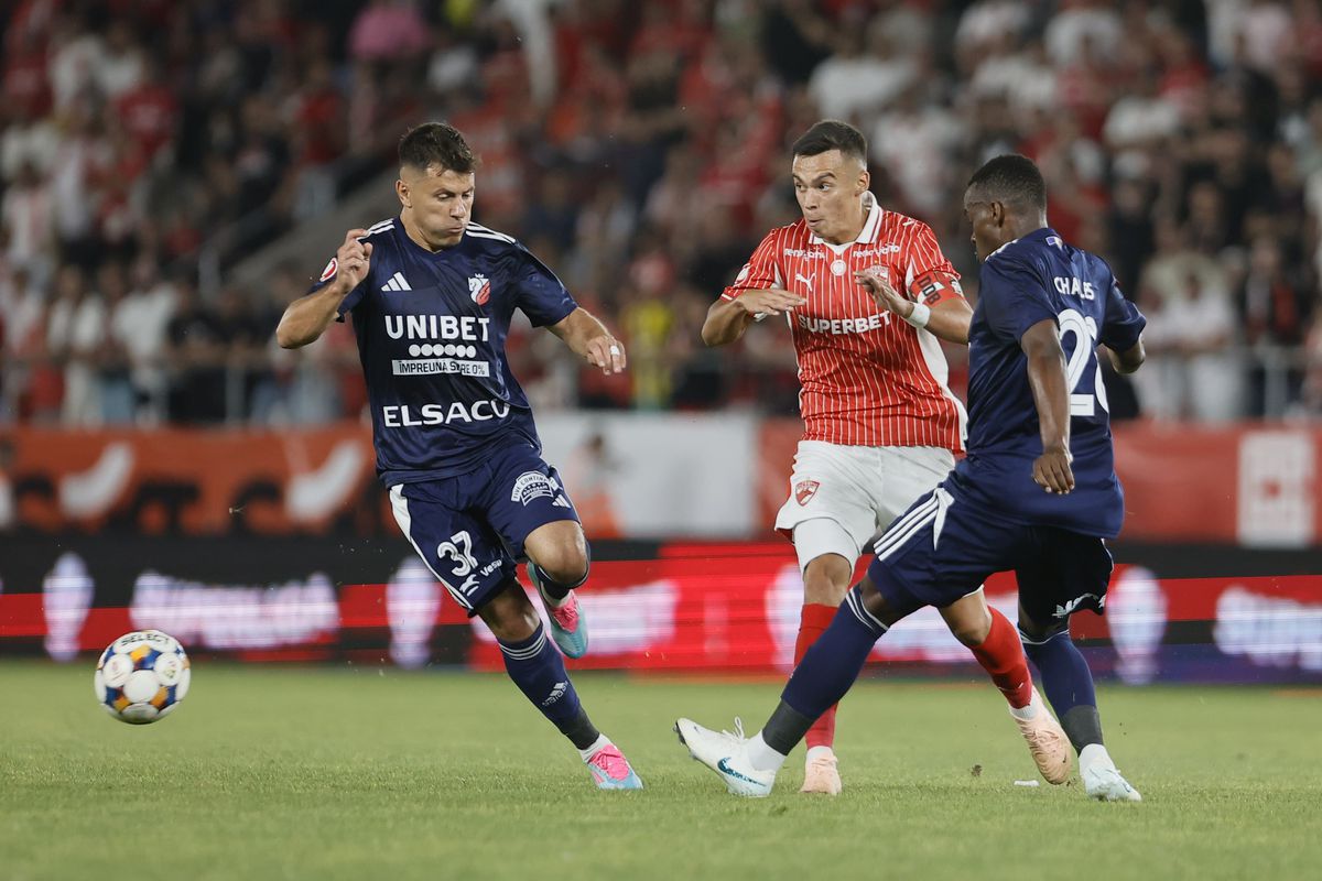 Cele mai tari imagini surprinse în Dinamo - Botoșani, runda 2 din Superliga // foto Cristi Preda (GSP)