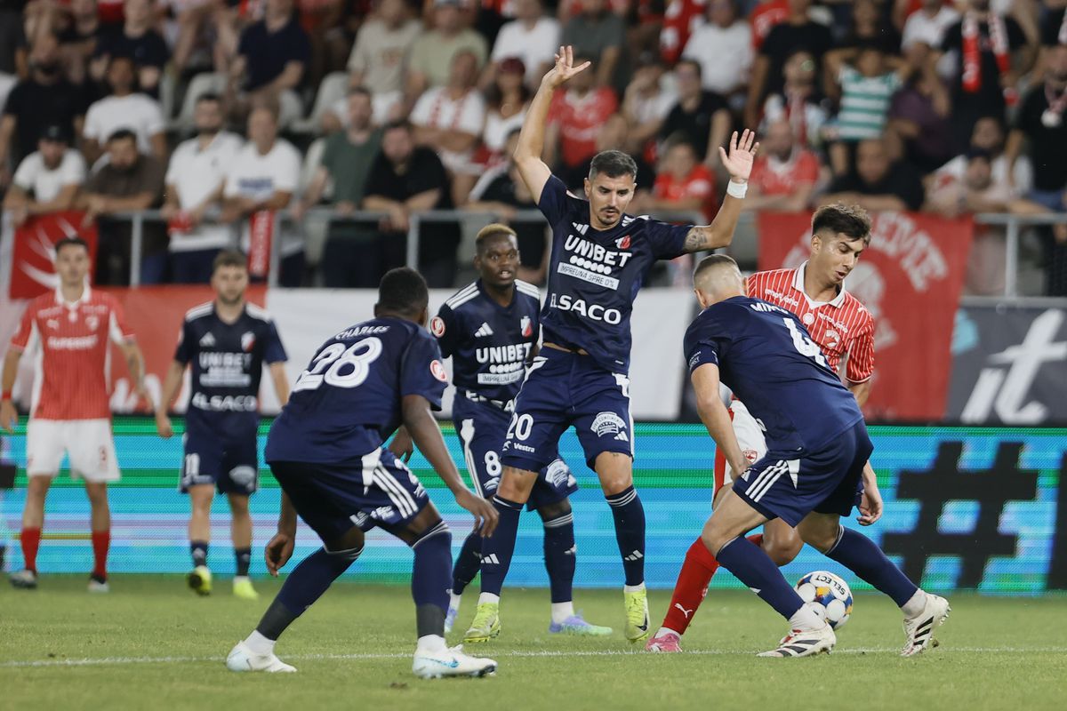 Cele mai tari imagini surprinse în Dinamo - Botoșani, runda 2 din Superliga // foto Cristi Preda (GSP)