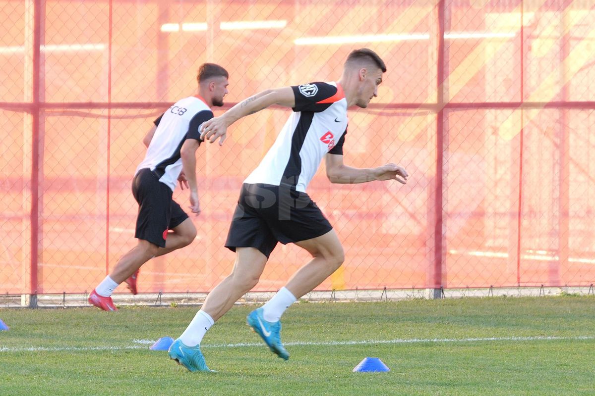 FCSB, antrenament înainte de meciul cu Shkendija // foto: Andrei Furnigă