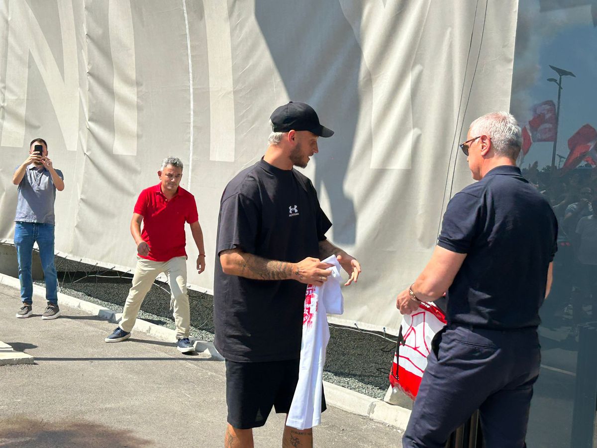 Nebunie la sosirea lui Marko Arnautovic la Belgrad