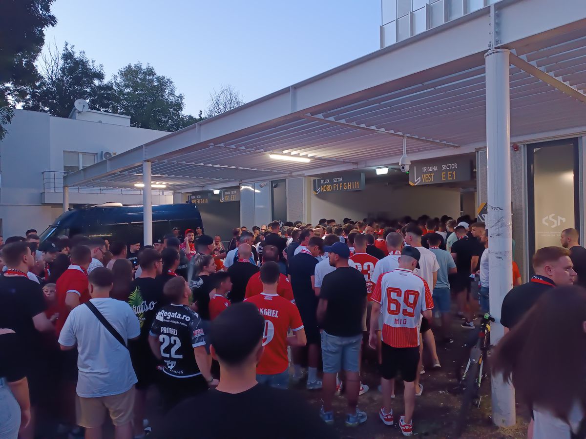 Vizită surpriză la Dinamo - Botoșani » „Călăul” din derby-urile cu FCSB a fost invitatul lui Andrei Nicolescu
