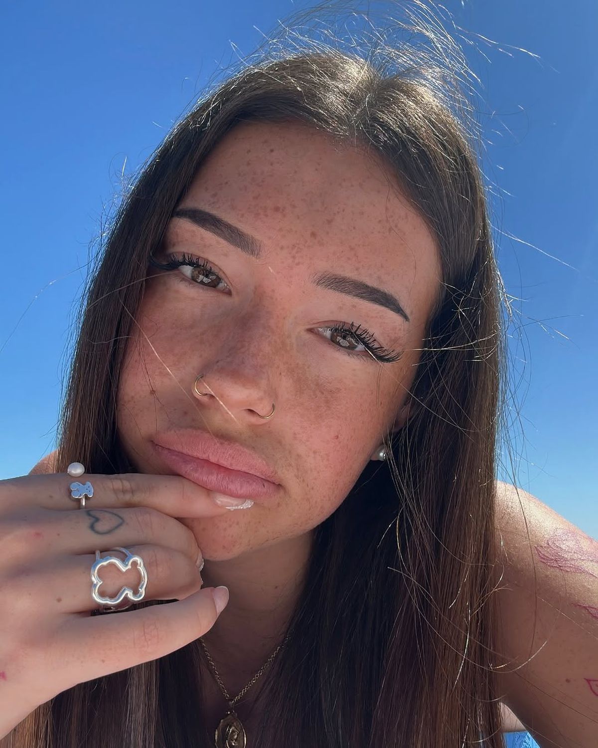 Echipamentele unui club cu tradiție au devenit virale peste noapte » Nepoata „a driblat” algoritmii