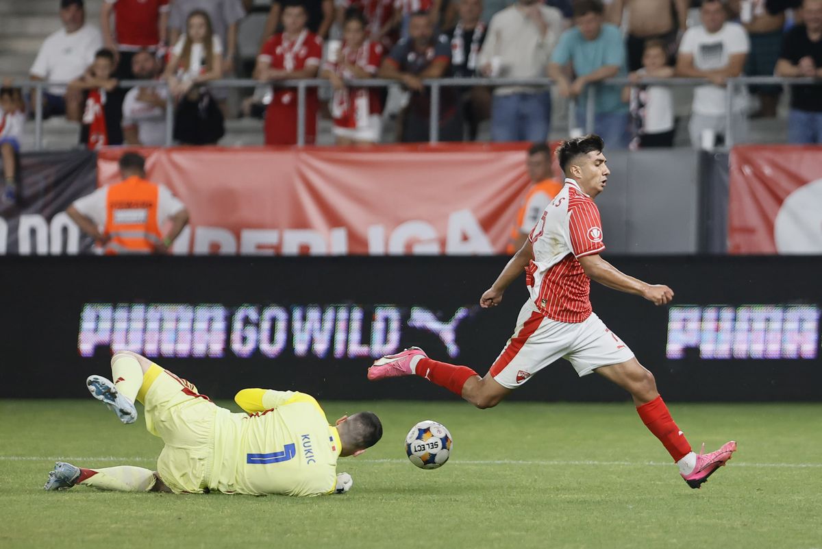 Cele mai tari imagini surprinse în Dinamo - Botoșani, runda 2 din Superliga // foto Cristi Preda (GSP)