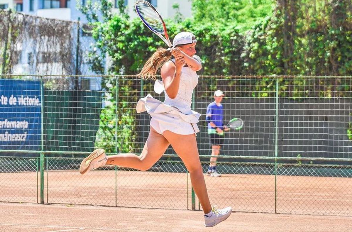 FOTO Nici ei nu i-a venit să creadă! Ce a făcut Andreea Prisăcariu, după victoria fără game pierdut