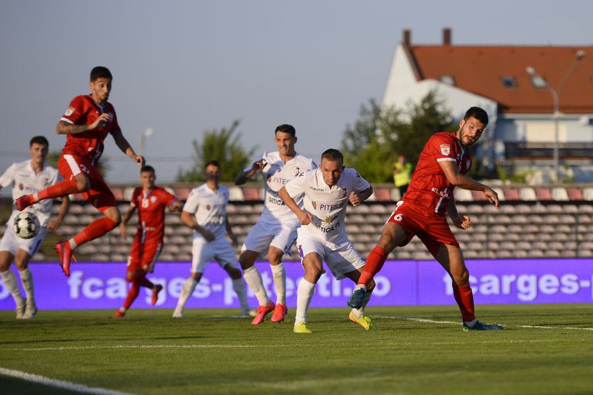 FC ARGEȘ - FC BOTOȘANI 2-3. VIDEO+FOTO Favoriții au tremurat! Formația lui Marius Croitoru e primul lider al sezonului