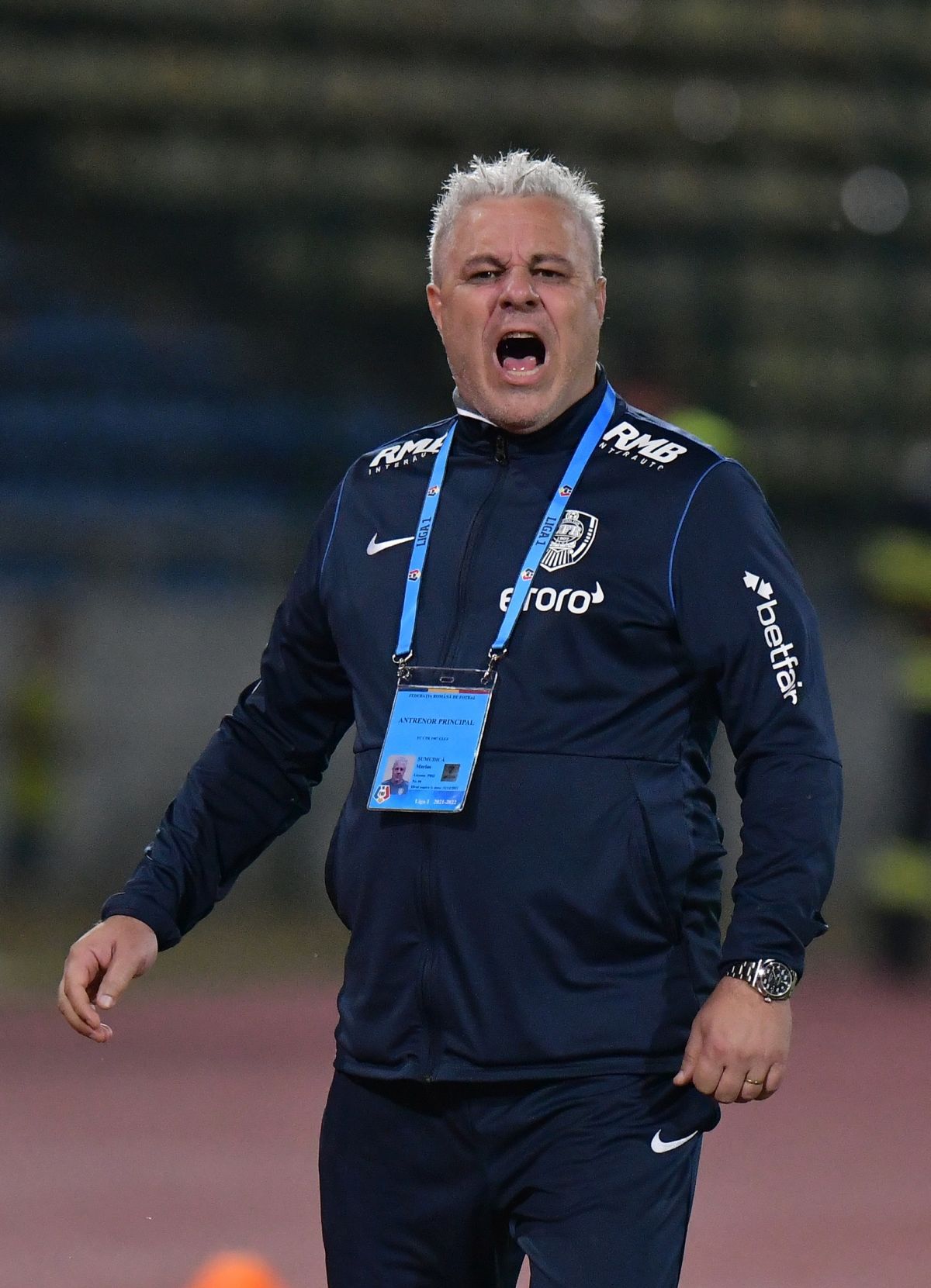 Șumudică: „Îmi dau șapca jos!” » Cum o motivează pe Sepsi pentru meciul cu FCSB :)