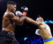 Ucraineanul Usyk l-a învins din nou pe Anthony Joshua! Scandal după meci: a aruncat centurile și a plecat din ring