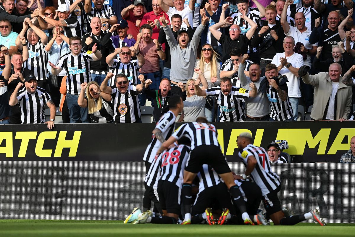 Newcastle - Manchester City 3-3 » Spectacol formidabil în duelul petrodolarilor: 6 goluri și reveniri de senzație pe St. James' Park