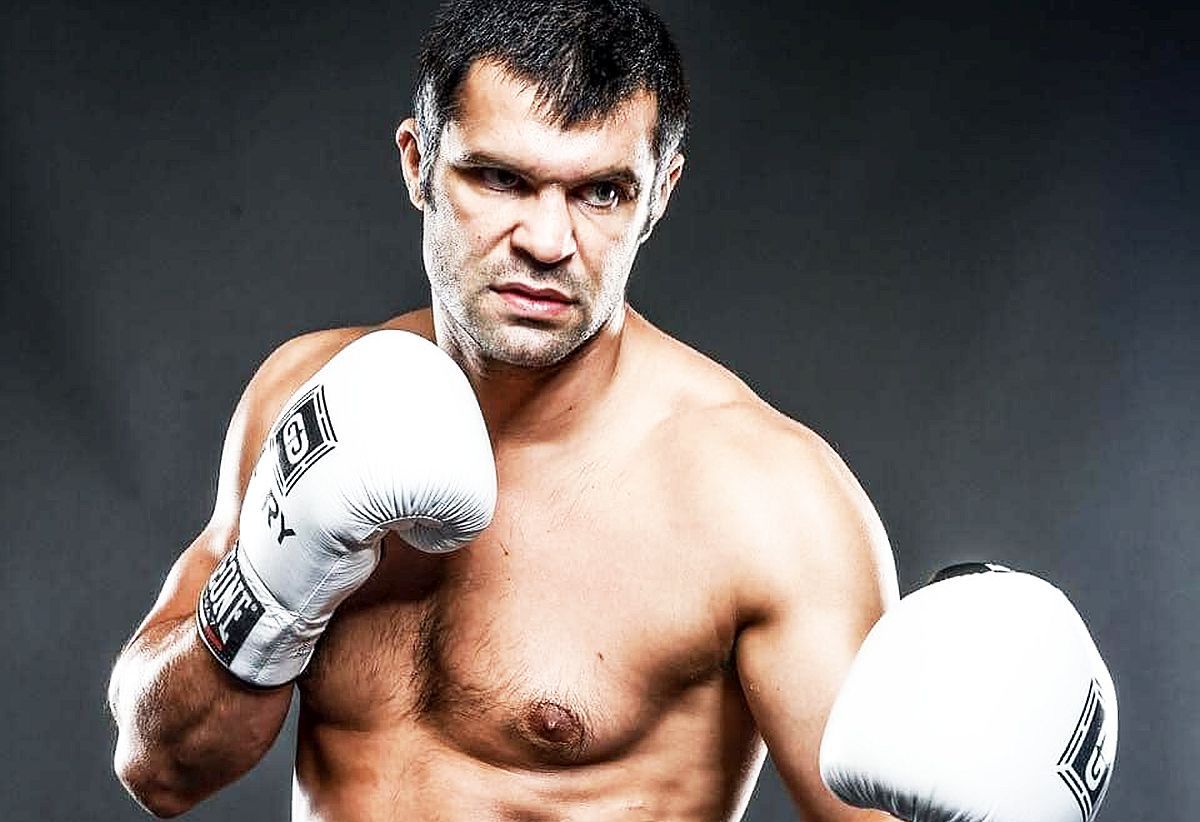 „Nulitățile au impresia că sunt sportivi” » Daniel Ghiță îl atacă dur pe Adegbuyi, făcut KO în prima rundă de Saddik