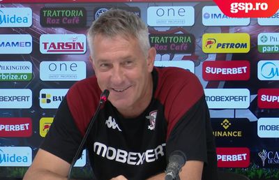 Cristiano Bergodi, pus pe glume la conferință: „Nicolo e „una manto” în perioade grele”