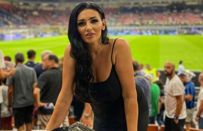 La ce meci a fost surprinsă cea mai sexy antrenoare din România: „Creez amintiri alături de tine! Fericită pentru victorie”