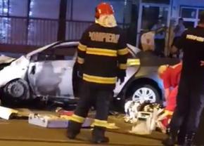 Un junior de 19 ani a murit ars de viu în Ploiești, după un teribil accident rutier