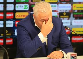Marius Șumudică, în lacrimi în mijlocul conferinței de prezentare: „E cel mai frumos mesaj pe care l-am primit”