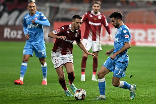 Diogo Rodrigues (dreapta), OUT de la UTA Arad, foto: Imago Images