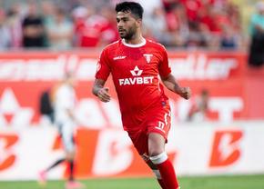 Fotbalistul transferat în această vară în Superliga, dat afară după 74 de minute!
