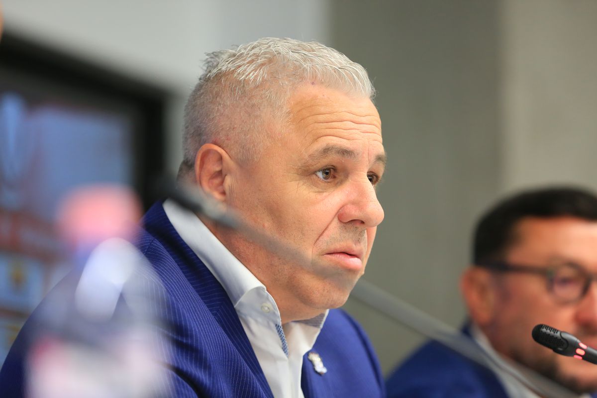 Șumudică, răspuns pentru peluza Rapidului, în cazul mesajelor acide afișate cu Dinamo