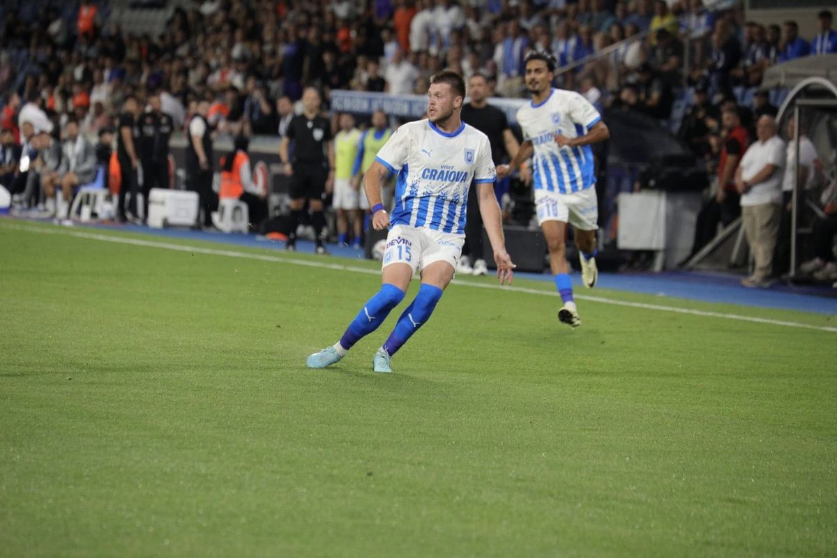 Istanbul Bașakșehir - Universitatea Craiova, turul play-off-ului de Conference League // foto: Facebook Univ. Craiova