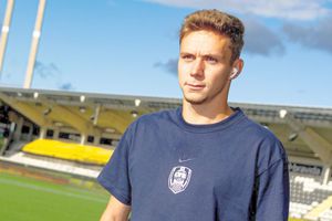 Echipe de start în Hacken - CFR Cluj, pentru grupa de Conference League: Louis Munteanu, titular!