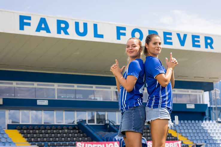 Campioanele României de la Farul, ședință foto alături de trei campioane la concursurile de miss. Foto: Farul Constanța & Instagram
