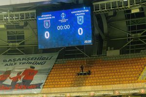 Bașakșehir - Universitatea Craiova, pentru grupa unică din Conference League » Ce echipă trimite în teren Mirel Rădoi