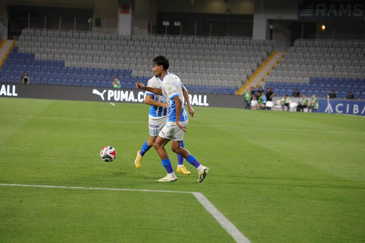 Returul cu Istanbul Bașakșehir dă peste cap Craiova! Câte bilete s-au vândut pentru meciul decisiv din Conference League