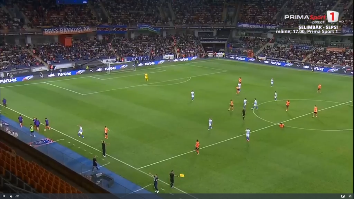 Fază-școală din aut! Așa a marcat Craiova golul 2 cu Basaksehir, în play-off-ul de Conference League