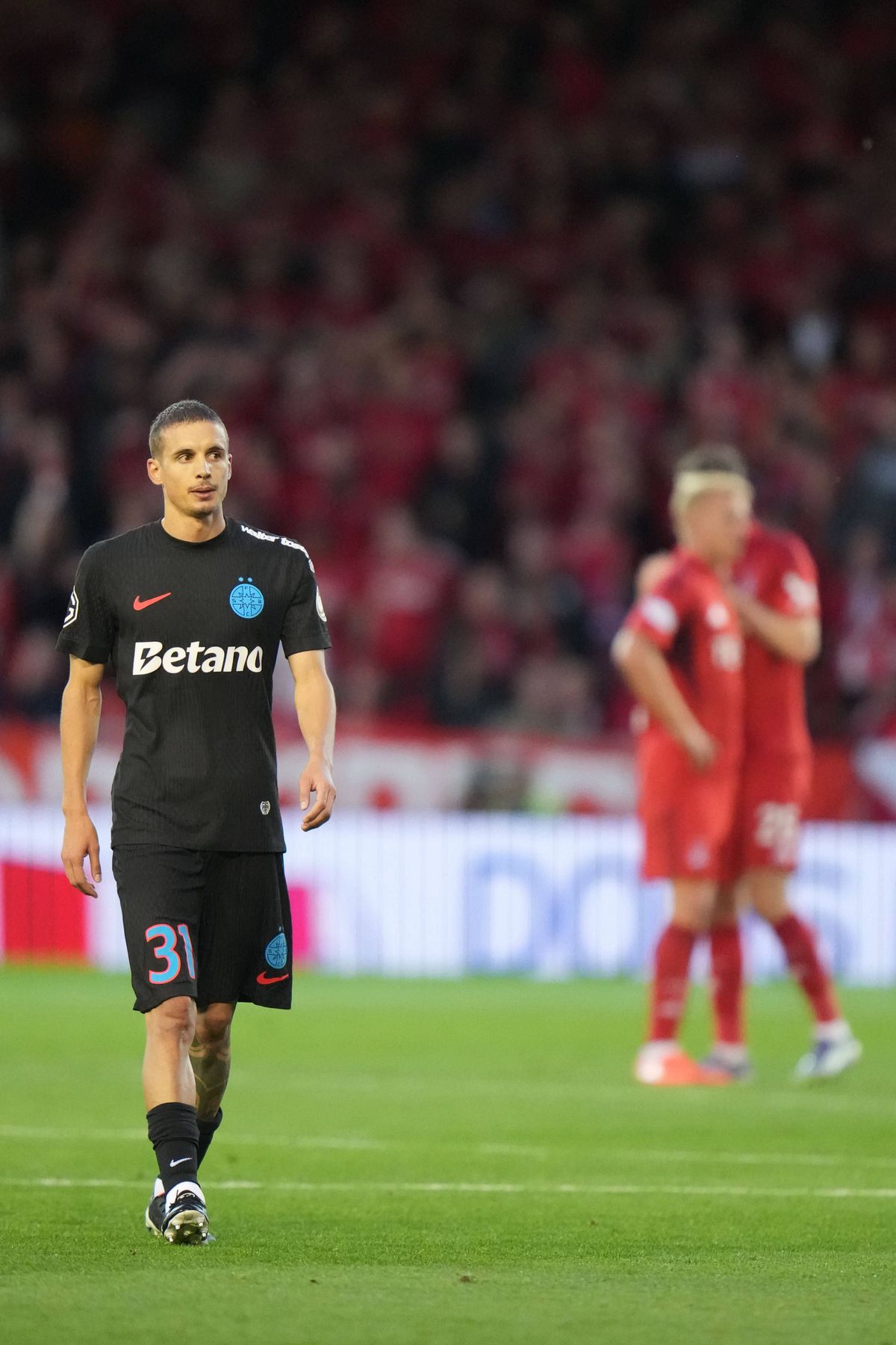 MM Stoica a elogiat un jucător, apoi a luat foc: „Nu pot accepta așa ceva! UEFA să intervină!”