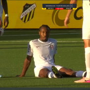 Tidiane Keita s-a accidentat în Hacken - CFR Cluj. FOTO: captură Prima Sport
