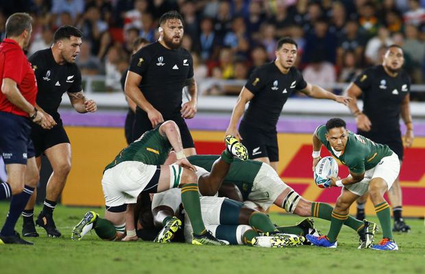 VIDEO Luptă de titani » Noua Zeelandă a învins-o pe Africa de Sud, scor 23-13