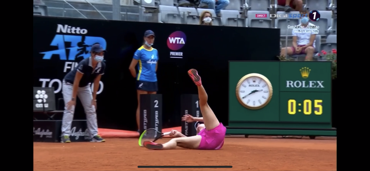 simona halep cazatura