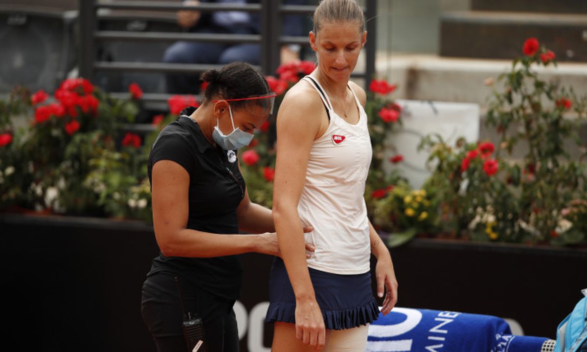 SIMONA HALEP, CAMPIOANĂ LA ROMA. FOTO Cu cine s-a fotografiat Halep după meci + mesaj special pentru fanii din România