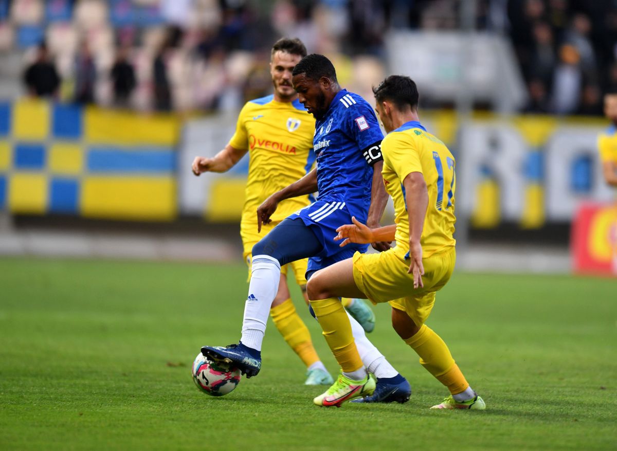 Disputa Petrolul - FCU Craiova a continuat în studio » Contre în direct: „Ne-ați pus vaselină pe scaune!”