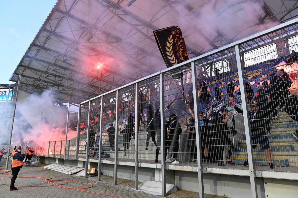 Disputa Petrolul - FCU Craiova a continuat în studio » Contre în direct: „Ne-ați pus vaselină pe scaune!”