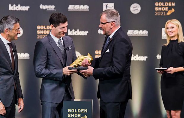 Robert Lewandowski a primit azi Gheata de Aur! Este al 2-lea jucător al lui Bayern care reușește asta