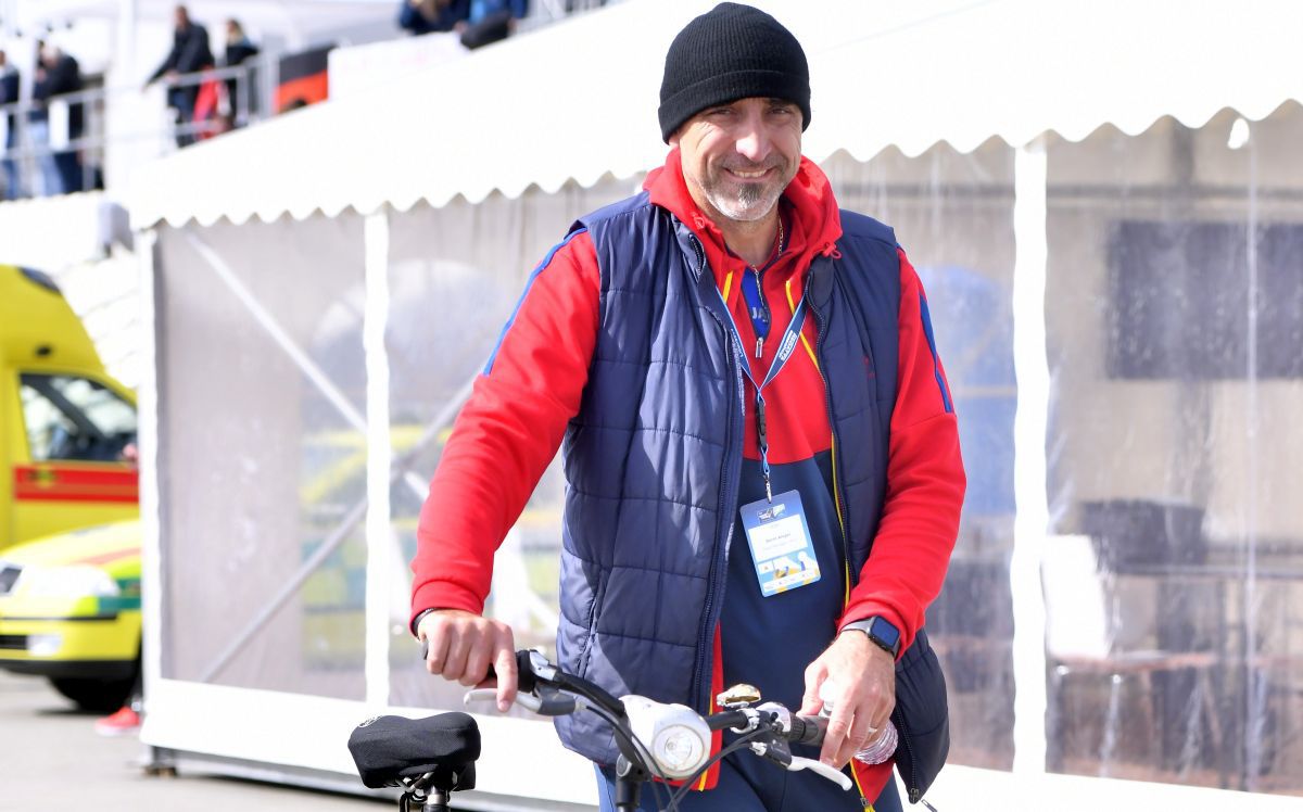 Satul închis cu petunii și bărci rapide » Echipa trimisă de Gazetă la Mondiale a stat de vorbă cu câștigătorul aurului în '93: „Am făcut eforturi deosebite”