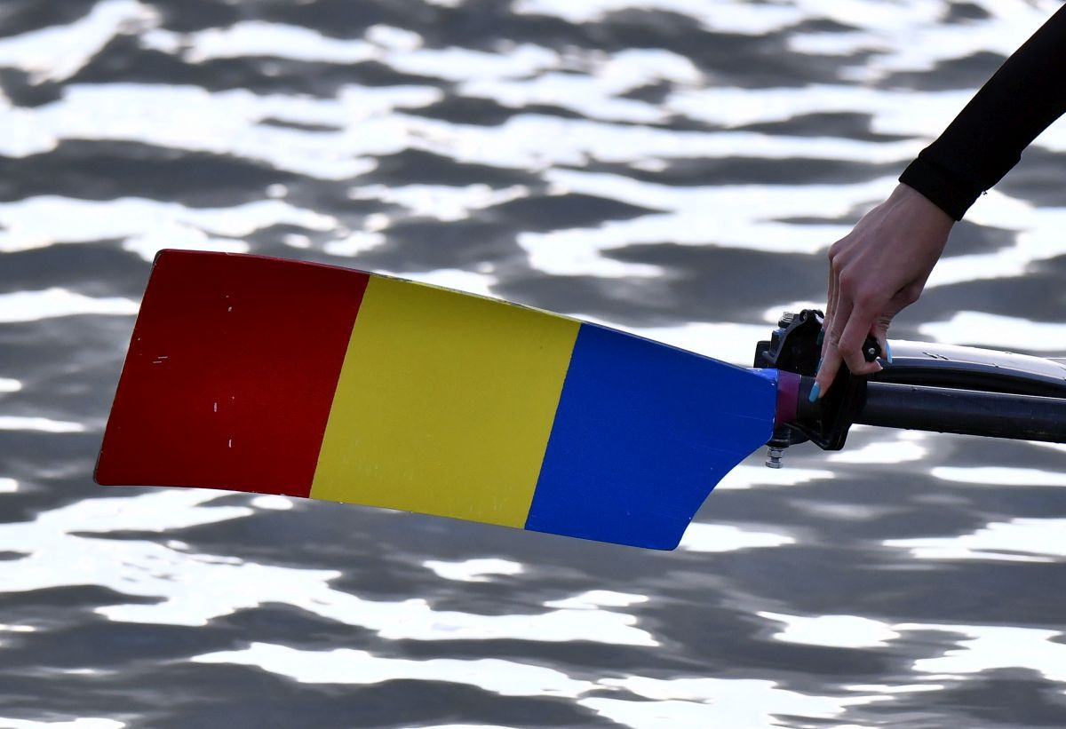 Satul închis cu petunii și bărci rapide » Corespondență din micul regat al canotajului