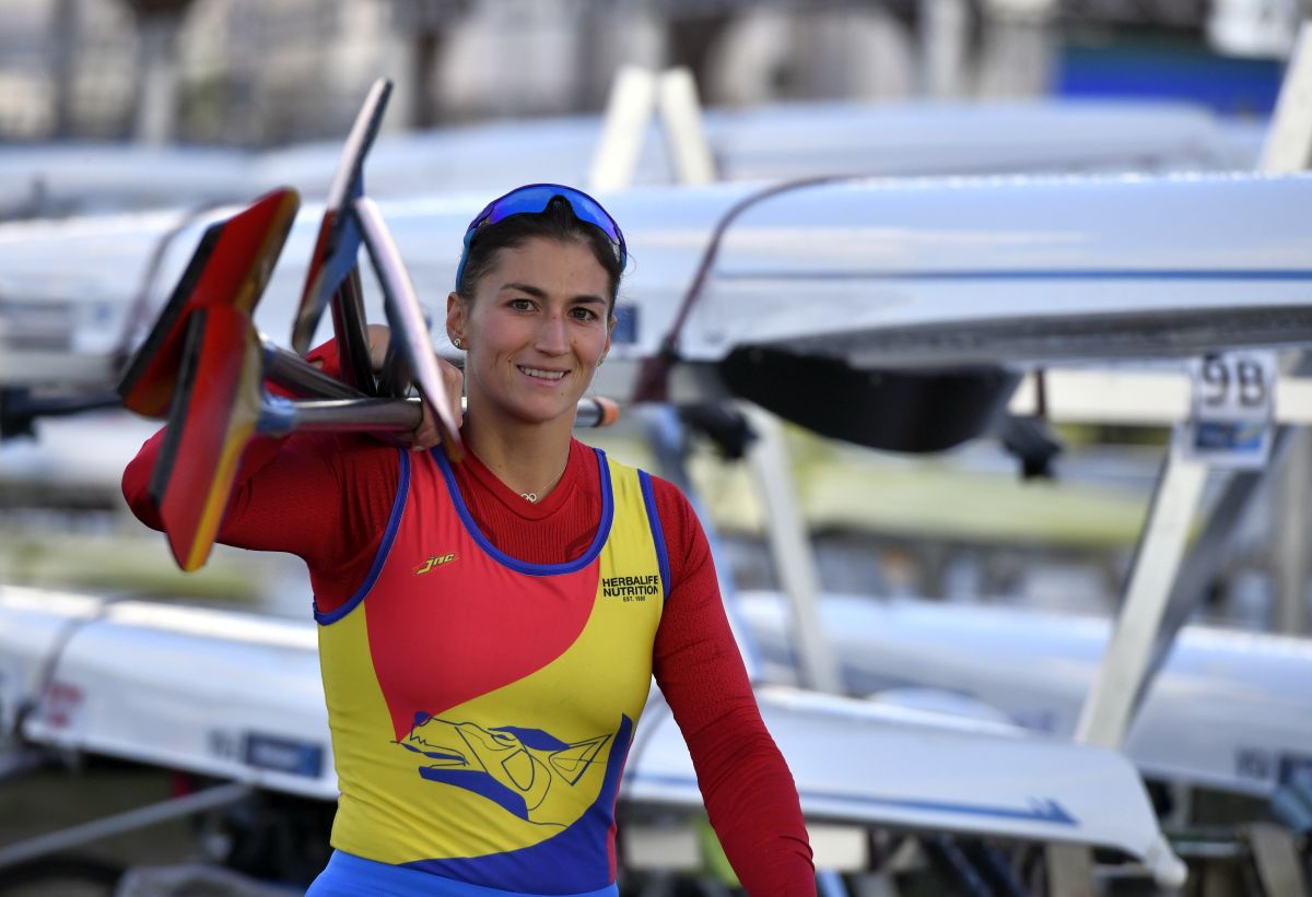 Satul închis cu petunii și bărci rapide » Corespondență din micul regat al canotajului