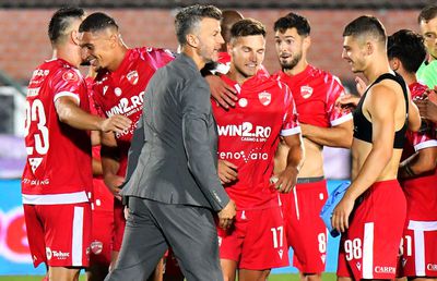 Apelul dinamoviștilor pentru meciul cu CFR Cluj » Suporterii sunt chemați la stadion cu 30 de minute mai devreme pentru un moment special