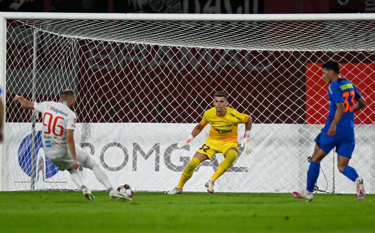 Fotbalistul lui FCSB și-a prezentat scuze colegilor: „Din vina mea am pierdut. Mă simt prost”