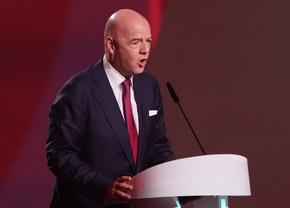 Probleme mari la FIFA » Infantino a convocat ședință de urgență înainte de startul noii competiții