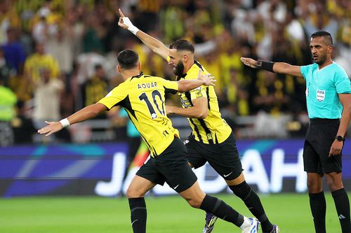 Al Ittihad are un început excelent de sezon, după ce anul trecut Al Hilal a câștigat competiția la pas // foto: Twitter @ Ittihad