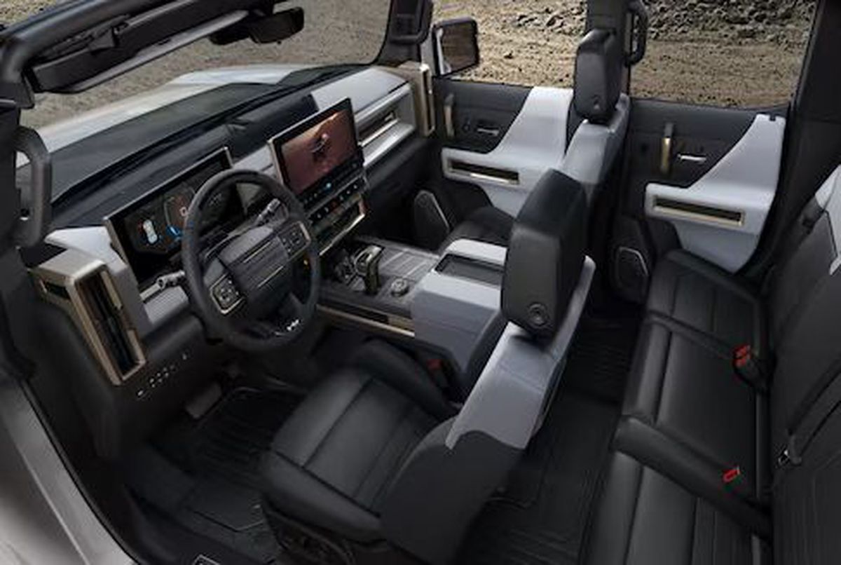 Starul din Premier League a venit la antrenamente cu o „ciudățenie” de peste 300.000 de lire » Fanii au reacționat imediat: „Cea mai urâtă mașină!”