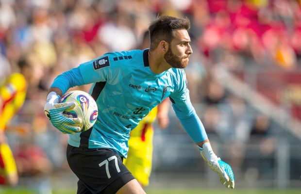 Valentin Cojocaru, fostul portar de la FCSB, a greșit la 3 dintre golurile încasate de la ultimul loc din Polonia