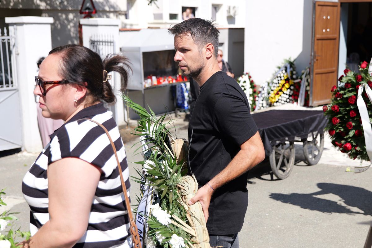 Înmormântarea lui Florin Marin