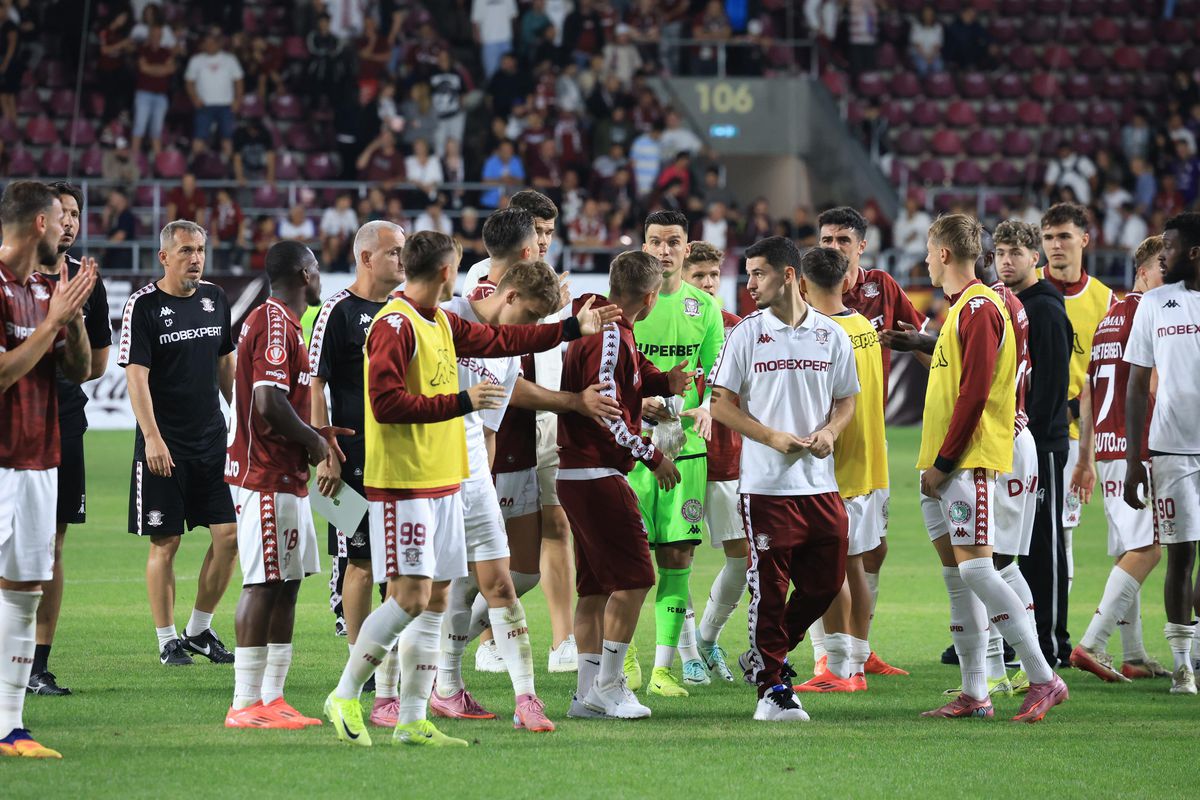 Fanii au strigat „afară din Giulești”, după Rapid - Hermannstadt