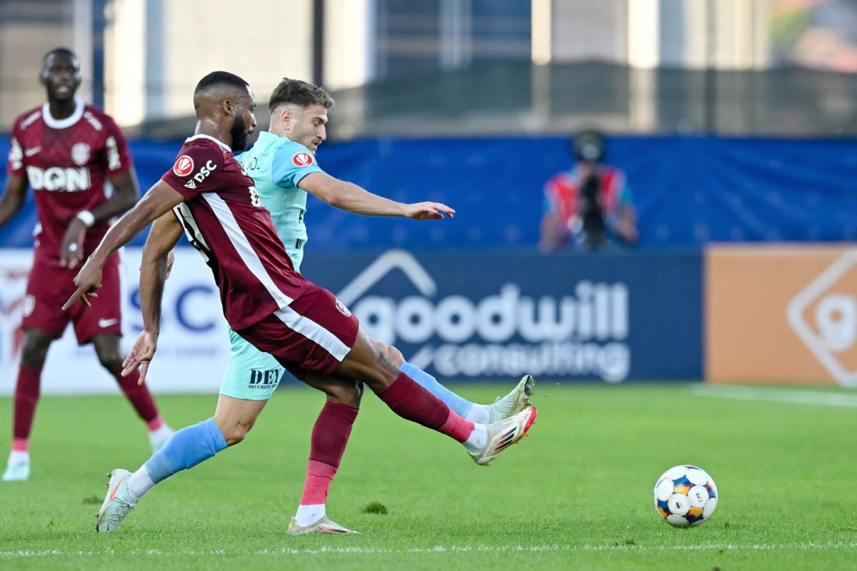 CFR Cluj se scufundă: s-a încurcat și cu UTA! Cât îl mai rabdă Varga pe Mandorlini?