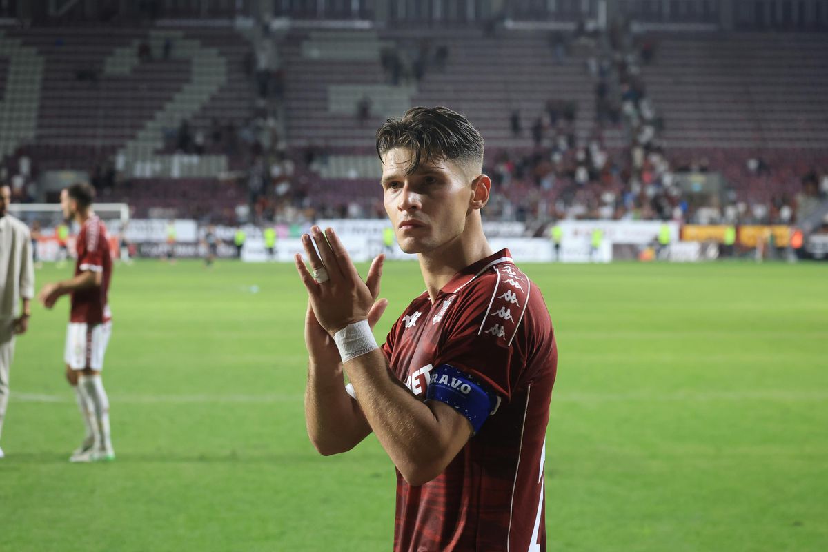 „Afară din Giulești!” de la primul eșec » Ce s-a întâmplat imediat după Rapid - Hermannstadt 1-2