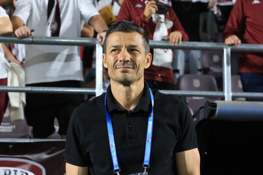 Basarab Panduru a dat note antrenorilor din Superliga: Charalambous și Mandorlini abia au trecut clasa! Cine sunt premianții