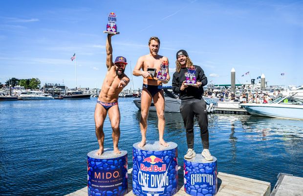 Cătălin Preda, locul al 2-lea în etapa de la Boston din Red Bull Cliff Diving » Constantin Popovici, pe podium la finalul sezonului